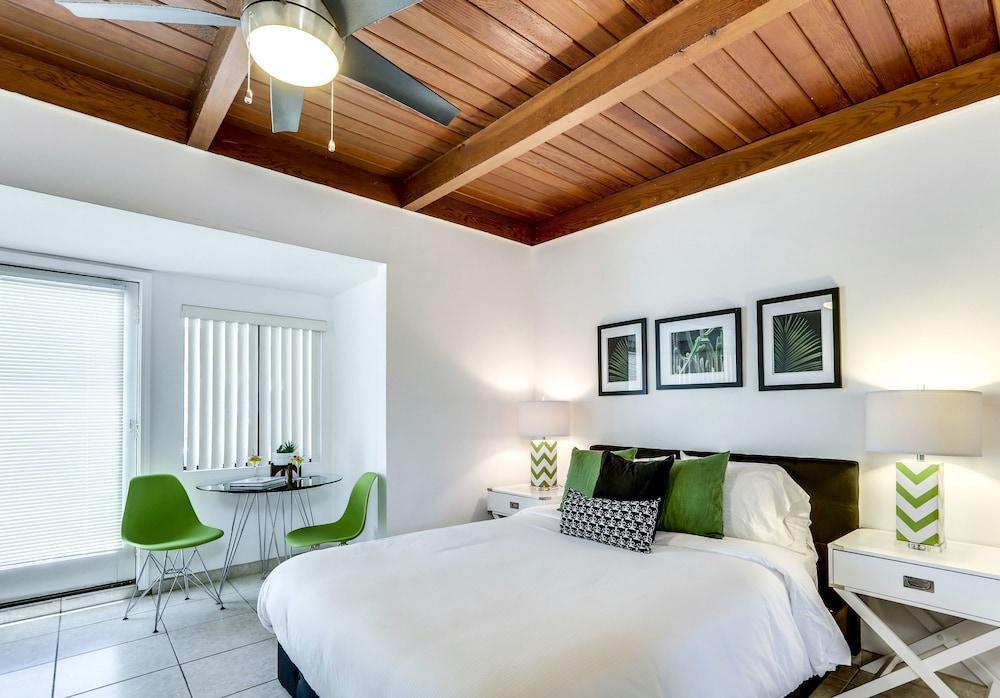 The Three Fifty Hotel (Adults Only) Палм Спринг Екстериор снимка